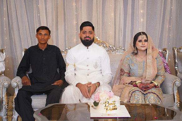 Hassan & Rahila Baat Pakki 00575