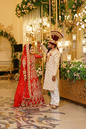 Iqra & Touqeer Barat 00216