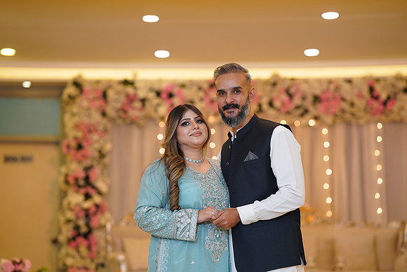 Hassan & Rahila Baat Pakki 00400