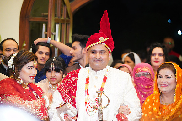 Rashid & Amina Barat 00178