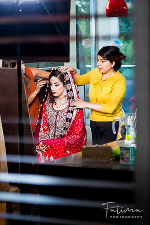 bride getting ready