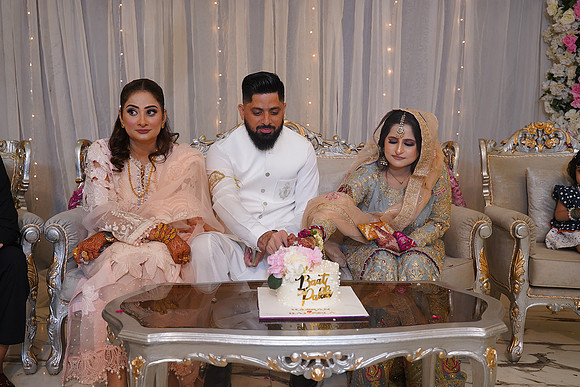 Hassan & Rahila Baat Pakki 00558