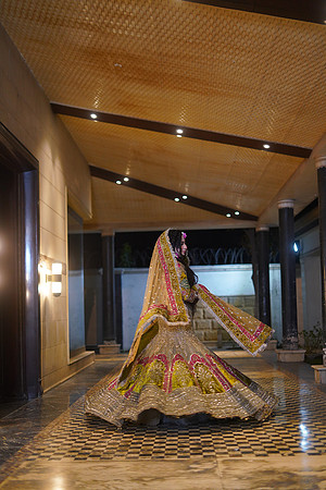 Maryam & Sultan Mehndi 00172