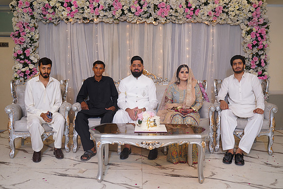 Hassan & Rahila Baat Pakki 00577