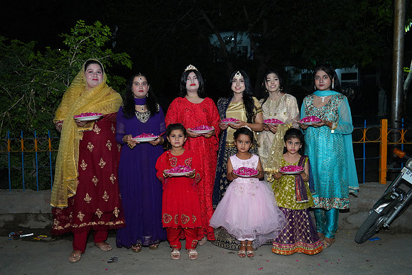 Ehtasham & Amna Barat  00129