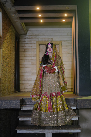 Maryam & Sultan Mehndi 00107