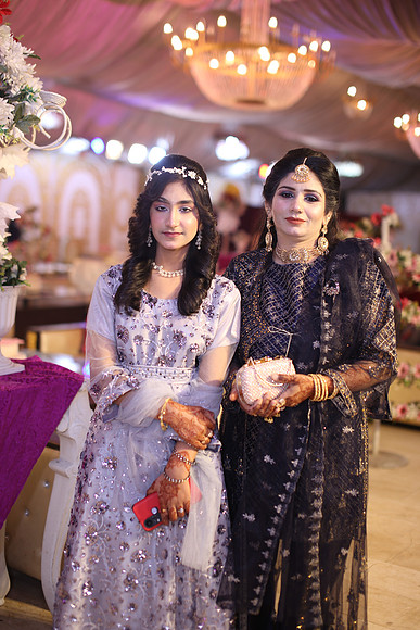 Walima Wedding Photographed by Fatima Studio 00063
