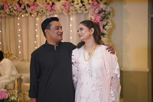 Hassan & Rahila Baat Pakki 00302