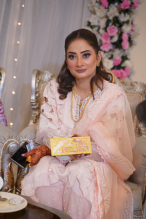 Hassan & Rahila Baat Pakki 00525