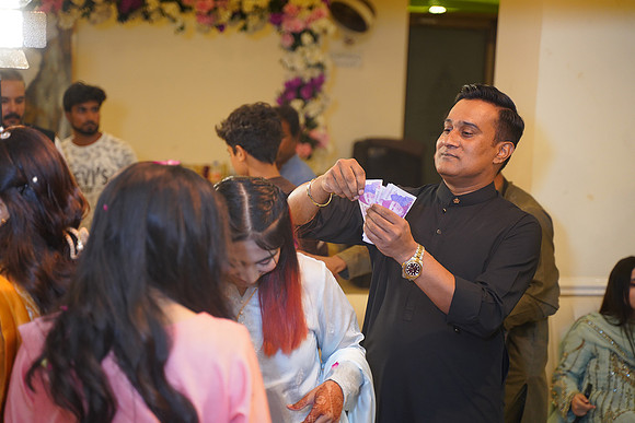 Hassan & Rahila Baat Pakki 00203