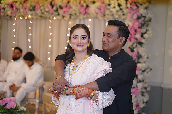 Hassan & Rahila Baat Pakki 00320