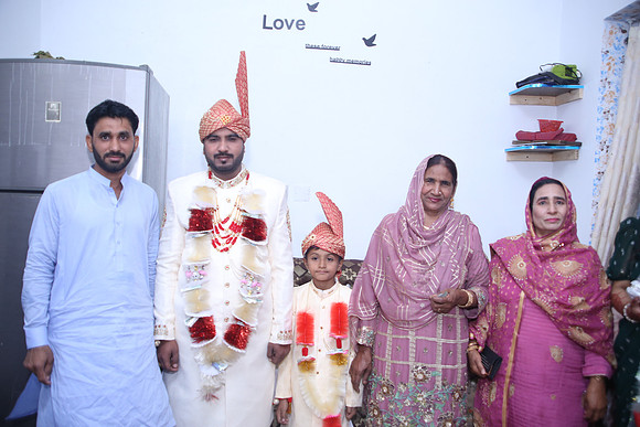 Barat Wedding Photographed by Fatima Studio 00085