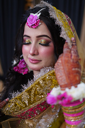 Maryam & Sultan Mehndi 00044