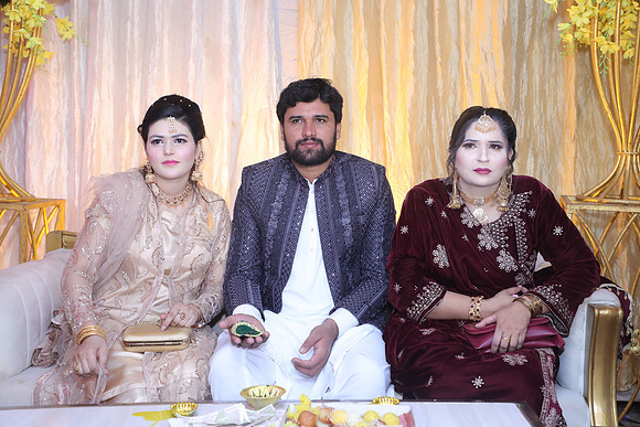 Ibrar & Aleena Mehndi 00167