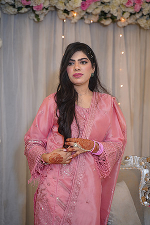 Hassan & Rahila Baat Pakki 00384