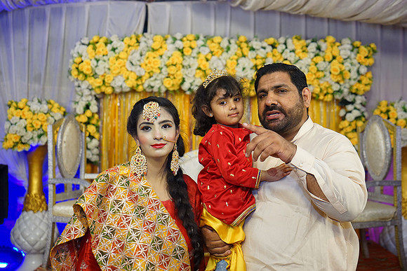 Rafiya & Fahad Mehndi 00165