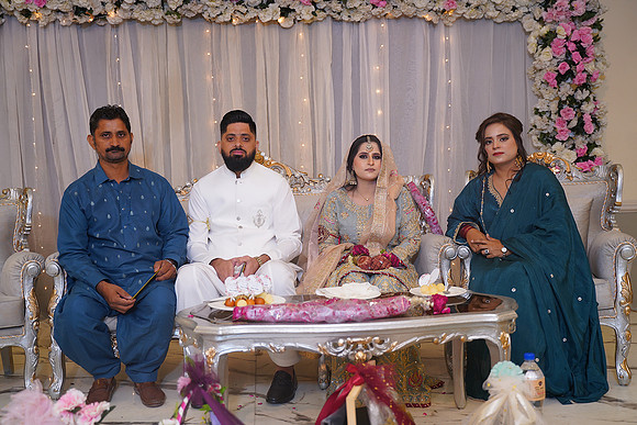 Hassan & Rahila Baat Pakki 00501