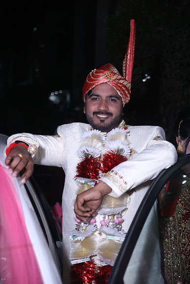 Barat Wedding Photographed by Fatima Studio 00200