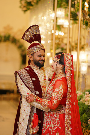 Iqra & Touqeer Barat 00184