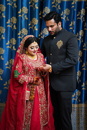Ehtasham & Amna Barat  00050