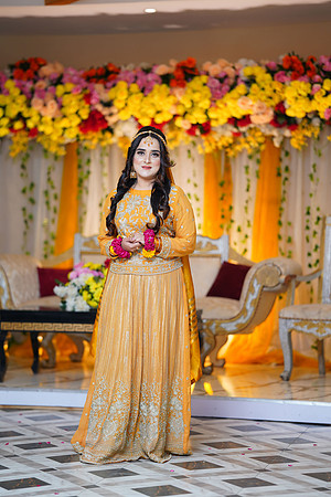 Iqra & Touqeer Mehndi 00008