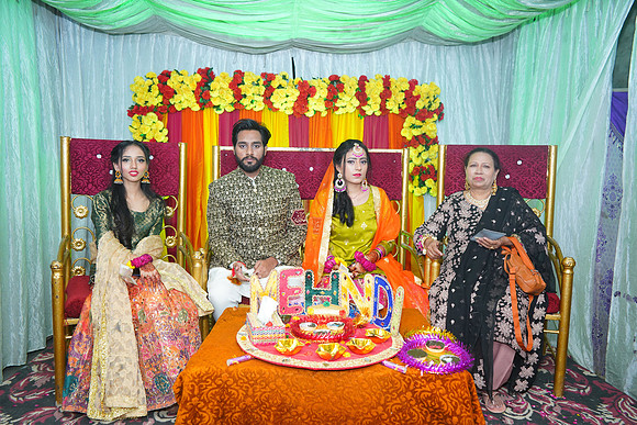 Zohaib Mehndi 00243