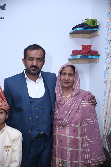 Barat Wedding Photographed by Fatima Studio 00037