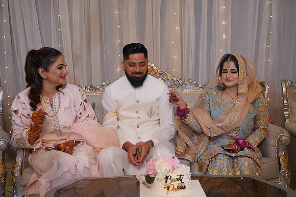 Hassan & Rahila Baat Pakki 00572