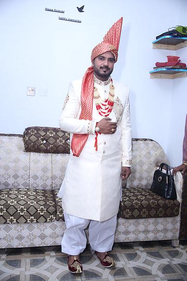 Barat Wedding Photographed by Fatima Studio 00028