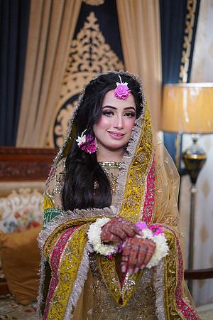 Maryam & Sultan Mehndi 00016