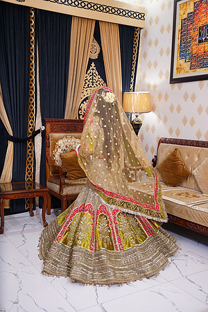 Maryam & Sultan Mehndi 00097
