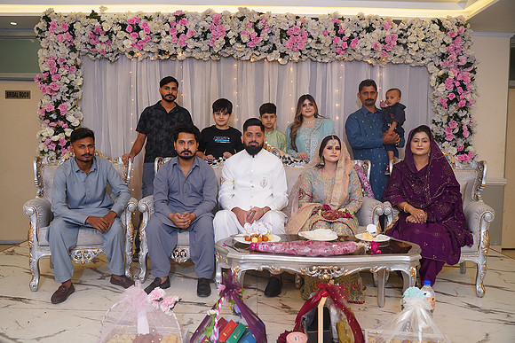 Hassan & Rahila Baat Pakki 00514