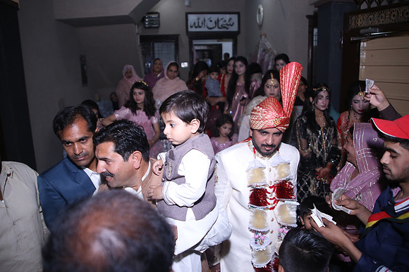 Barat Wedding Photographed by Fatima Studio 00163