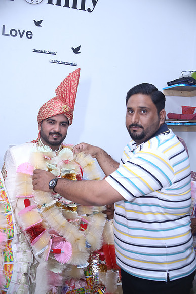 Barat Wedding Photographed by Fatima Studio 00066
