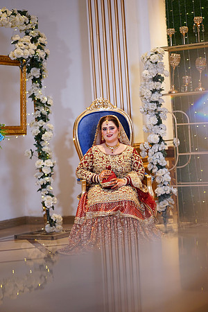 Ammara & Azeem Barat 00045