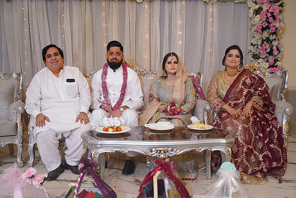 Hassan & Rahila Baat Pakki 00493