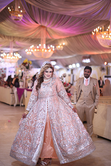 Walima Wedding Photographed by Fatima Studio 00165