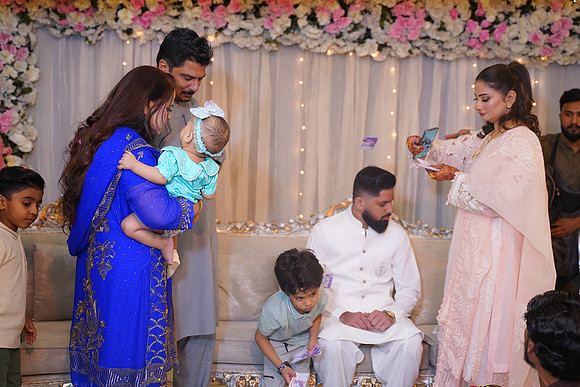 Hassan & Rahila Baat Pakki 00215