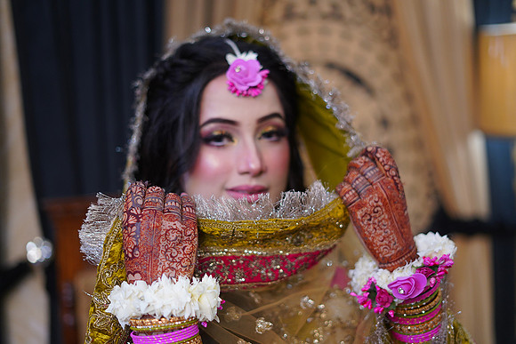 Maryam & Sultan Mehndi 00039