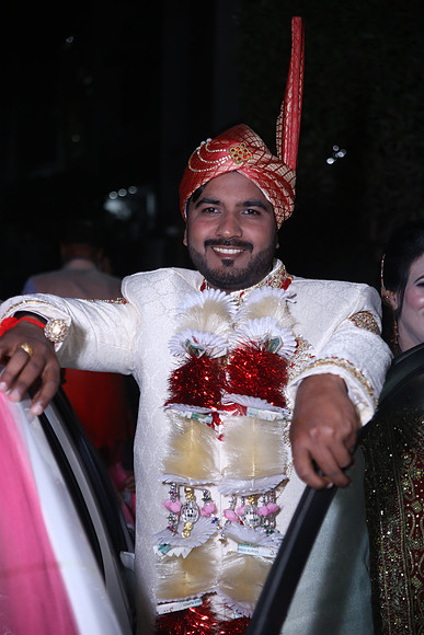 Barat Wedding Photographed by Fatima Studio 00198