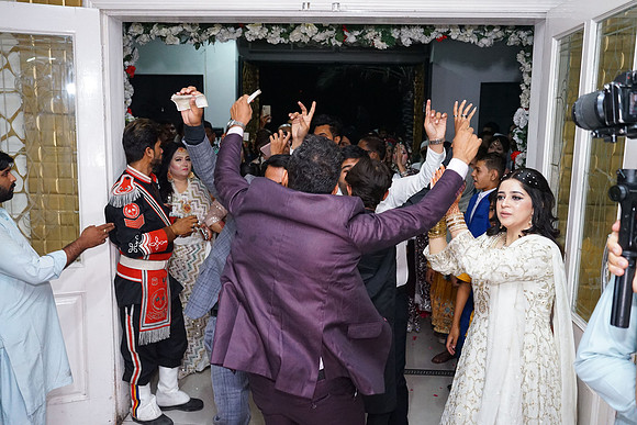 Rafiya & Fahad Barat 00169