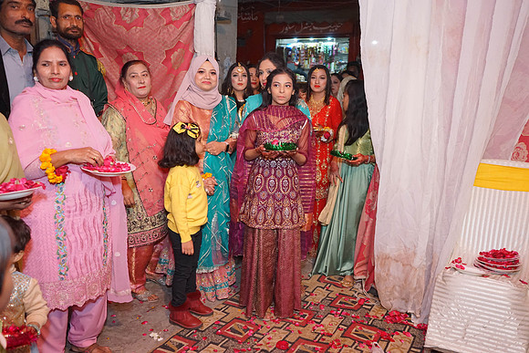 Uzair & Muskan Mehndi 00216