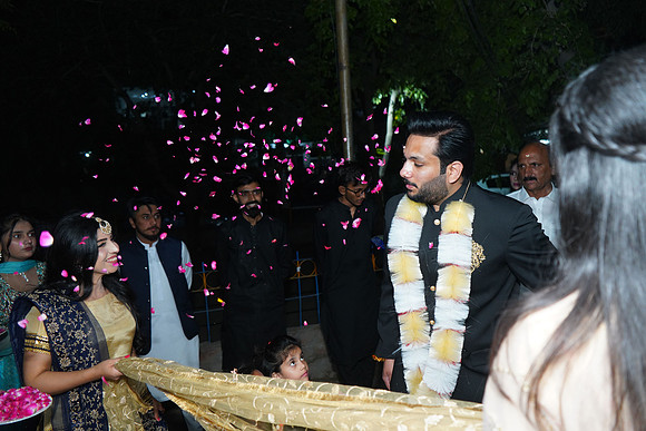 Ehtasham & Amna Barat  00160