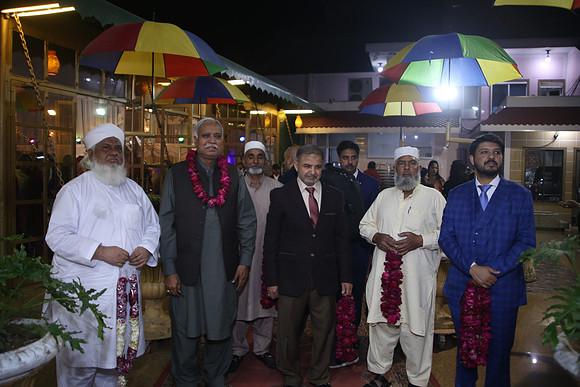 Barat Wedding Photographed by Fatima Studio 00243