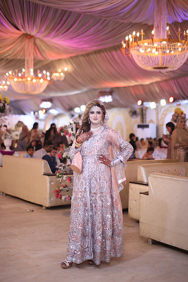 Walima Wedding Photographed by Fatima Studio 00170
