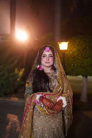 Maryam & Sultan Mehndi 00236