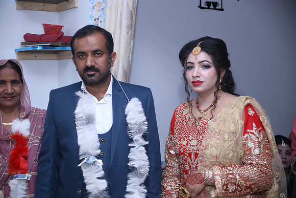Barat Wedding Photographed by Fatima Studio 00049
