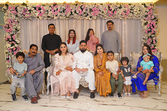 Hassan & Rahila Baat Pakki 00237