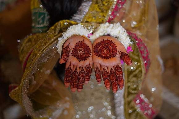 Maryam & Sultan Mehndi 00076