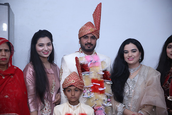 Barat Wedding Photographed by Fatima Studio 00126